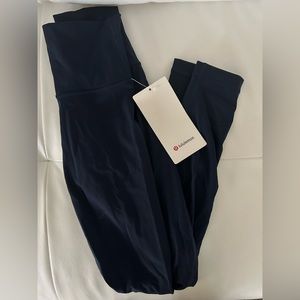NWT Lululemon wunder under leggings